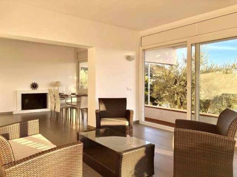 Amplio Apartamento Con Jardin En Almadrava Roses Eksteriør bilde