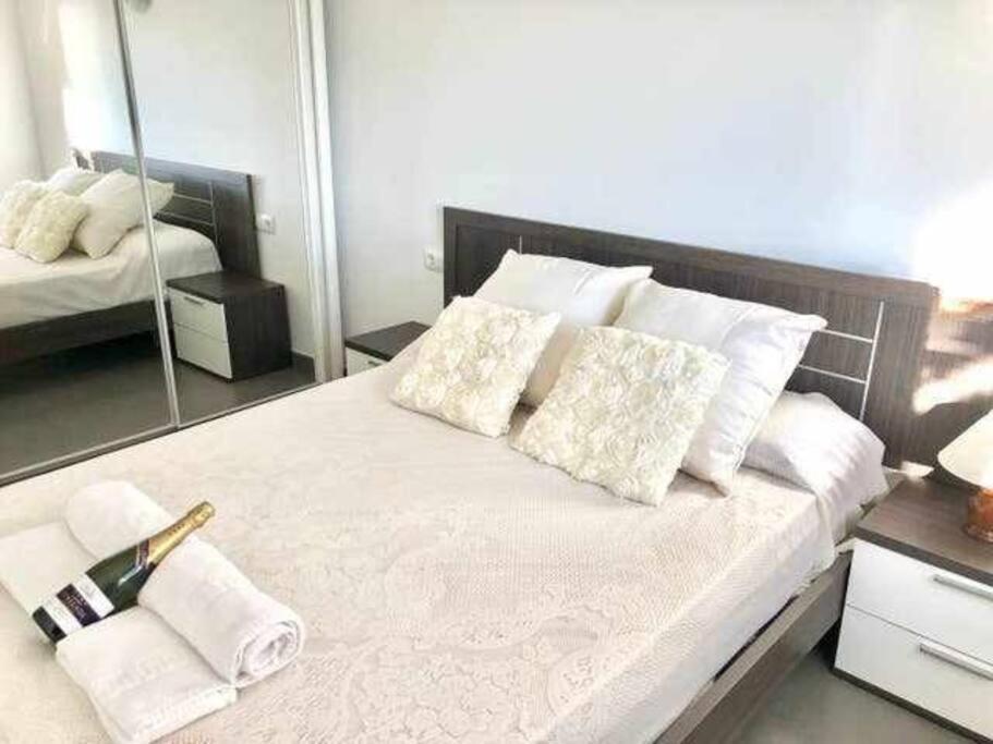 Amplio Apartamento Con Jardin En Almadrava Roses Eksteriør bilde