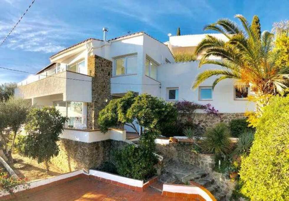 Amplio Apartamento Con Jardin En Almadrava Roses Eksteriør bilde
